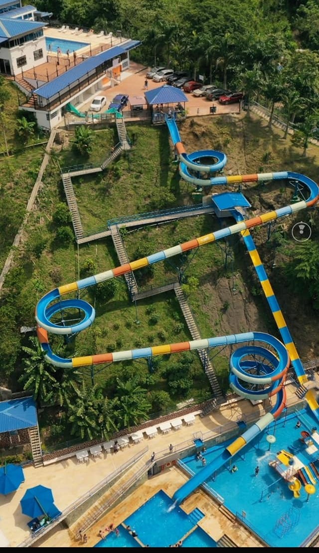 82689542_606351990152353_8758784174610972672_n (1)